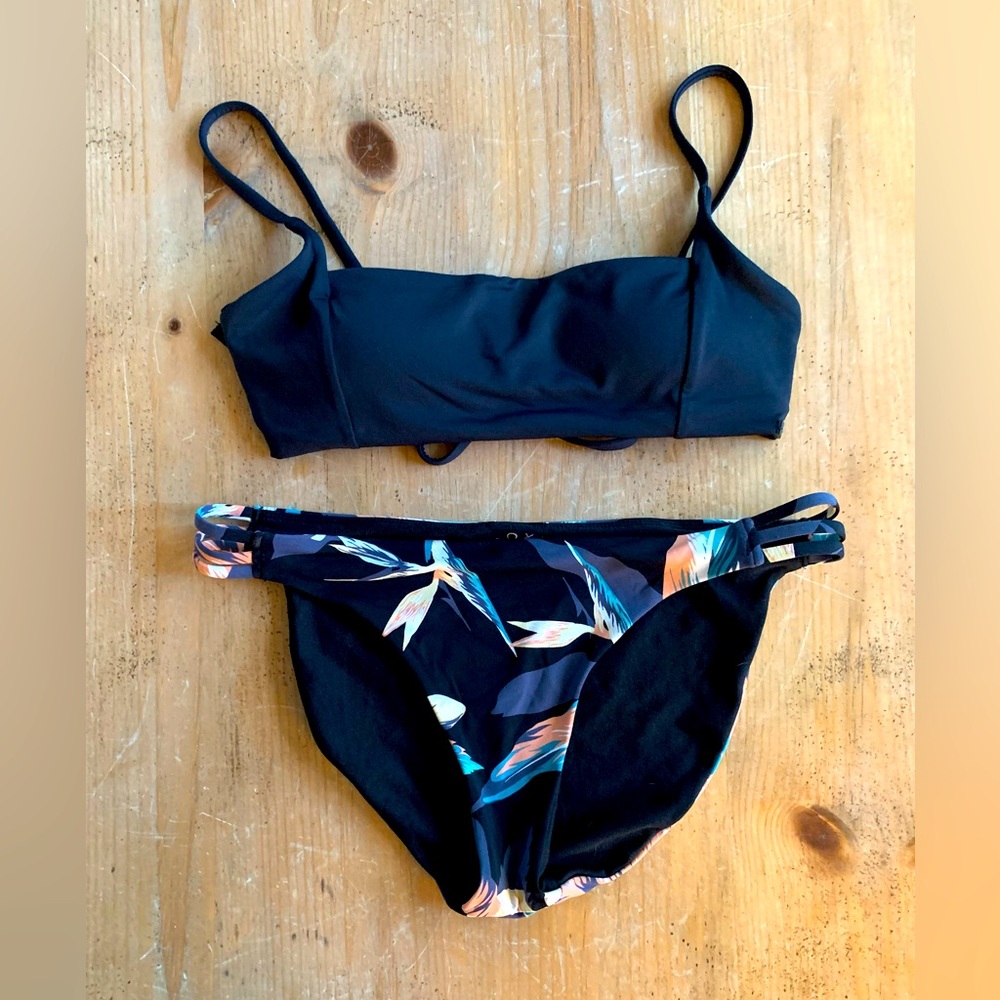 Roxy bikini - XS top, XS bottom
